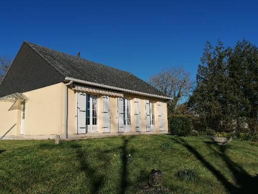 Campagne Proche Bayeux Et Plages Du Debarquement. Crouay Екстер'єр фото